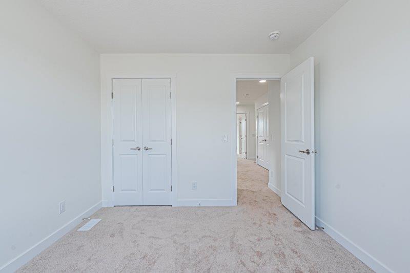 549 Clearwater Heath, Chestermere, 3 Bedrooms Bedrooms, 0 ,2.5 BathroomsBathrooms,Houses,For Rent,549 Clearwater Heath ,0,3262