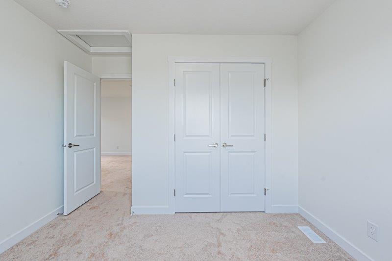 549 Clearwater Heath, Chestermere, 3 Bedrooms Bedrooms, 0 ,2.5 BathroomsBathrooms,Houses,For Rent,549 Clearwater Heath ,0,3262