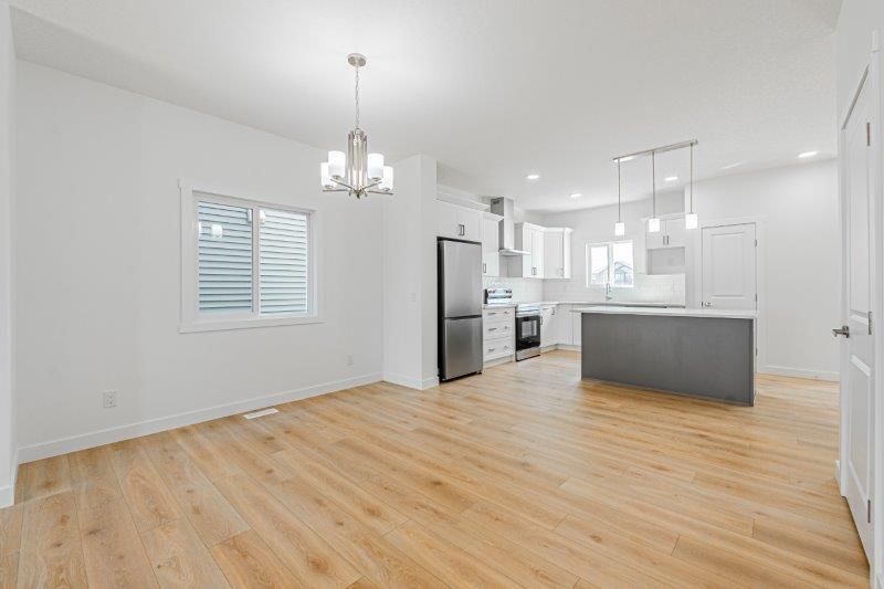 549 Clearwater Heath, Chestermere, 3 Bedrooms Bedrooms, 0 ,2.5 BathroomsBathrooms,Houses,For Rent,549 Clearwater Heath ,0,3262