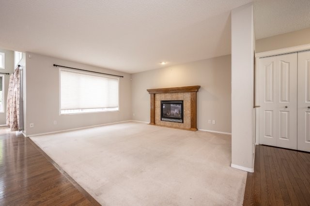 338 Royal Oak Circle Northwest, Calgary, 3 Bedrooms Bedrooms, 0 ,3 BathroomsBathrooms,Houses,For Rent,0,3265