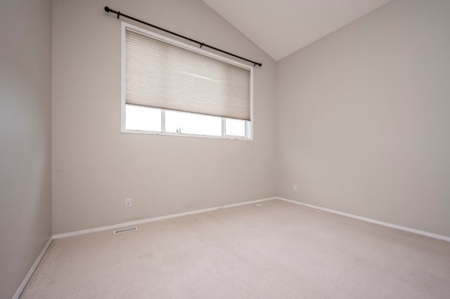 338 Royal Oak Circle Northwest, Calgary, 3 Bedrooms Bedrooms, 0 ,3 BathroomsBathrooms,Houses,For Rent,0,3265
