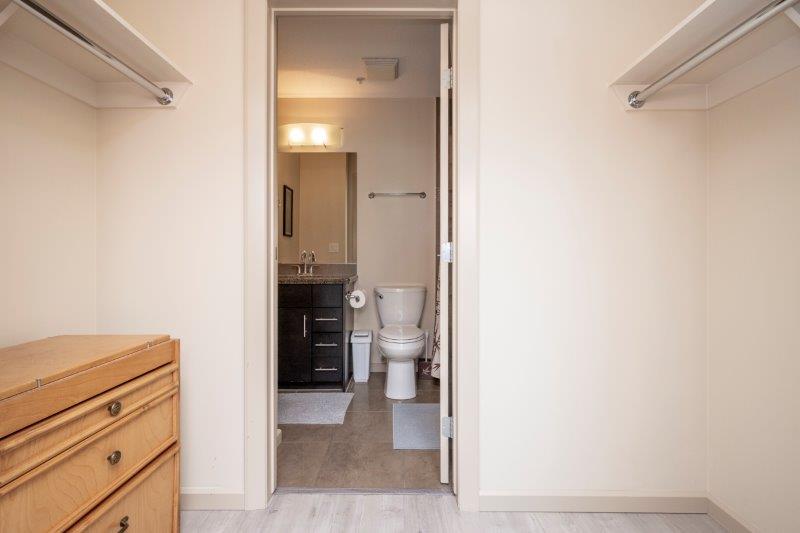 2904, 210 15 Avenue SE, Calgary, 2 Bedrooms Bedrooms, 0 ,2 BathroomsBathrooms,Condos/Townhouses,For Rent,Vetro,2904, 210 15 Avenue SE,0,3269