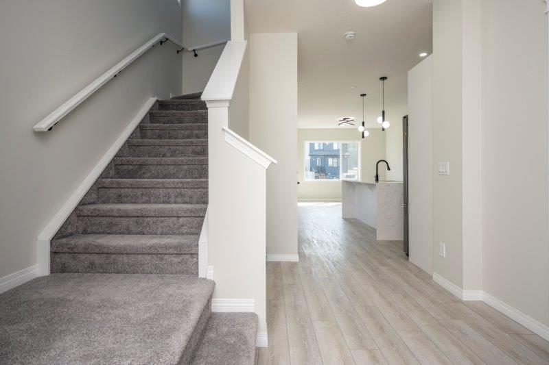 58 Creekview Gardens Southwest, Creekstone, 0 , 0 ,0,Houses,For Rent,58 Creekview Gardens Southwest,0,3271