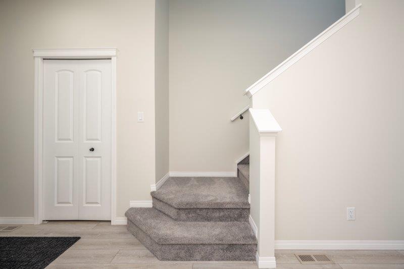 58 Creekview Gardens Southwest, Creekstone, 0 , 0 ,0,Houses,For Rent,58 Creekview Gardens Southwest,0,3271