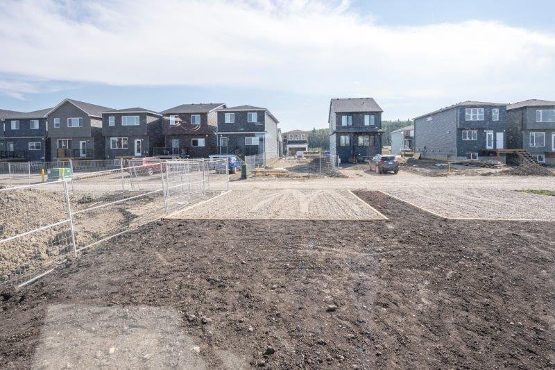 58 Creekview Gardens Southwest, Creekstone, 0 , 0 ,0,Houses,For Rent,58 Creekview Gardens Southwest,0,3271