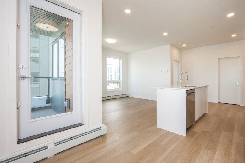 2215, 8500 19 Avenue SE, Calgary, 2 Bedrooms Bedrooms, 0 ,2 BathroomsBathrooms,Condos/Townhouses,For Rent,Easthills Crossing,2215, 8500 19 Avenue SE,0,3272
