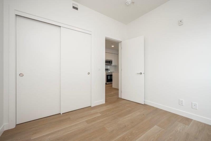 2215, 8500 19 Avenue SE, Calgary, 2 Bedrooms Bedrooms, 0 ,2 BathroomsBathrooms,Condos/Townhouses,For Rent,Easthills Crossing,2215, 8500 19 Avenue SE,0,3272