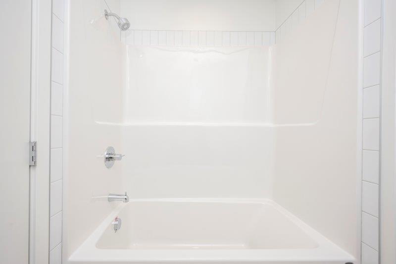 2215, 8500 19 Avenue SE, Calgary, 2 Bedrooms Bedrooms, 0 ,2 BathroomsBathrooms,Condos/Townhouses,For Rent,Easthills Crossing,2215, 8500 19 Avenue SE,0,3272