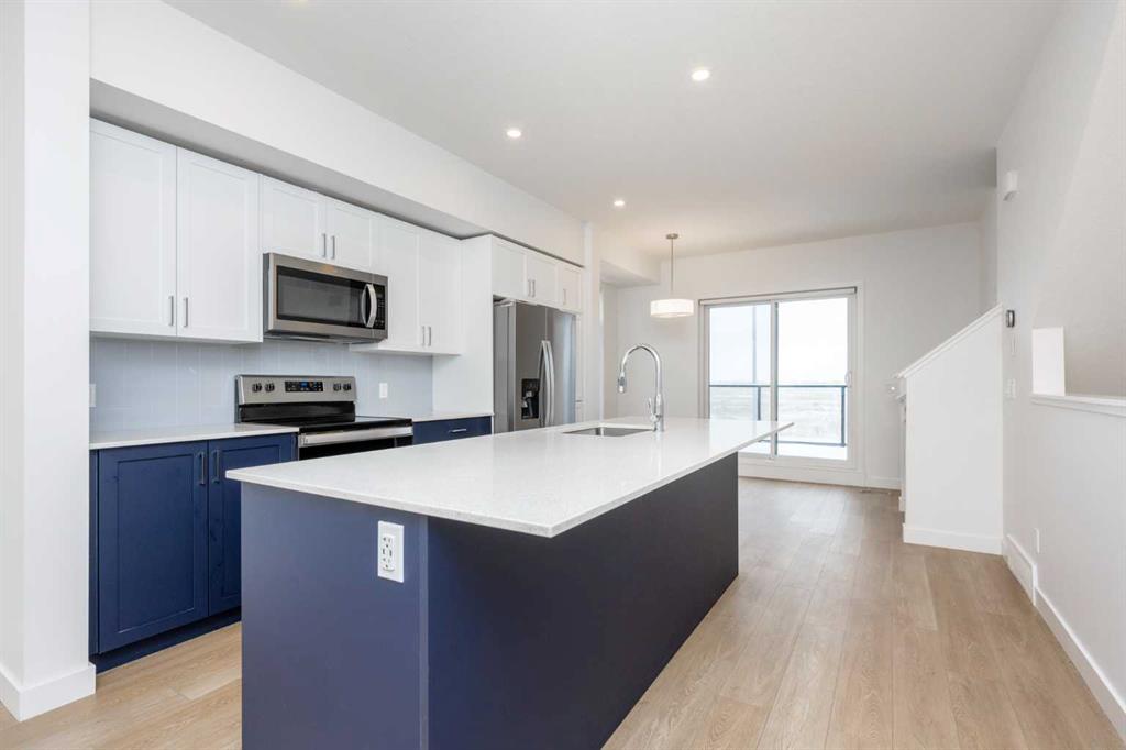 #412, 8535 19 AVenue SE, Calgary, 3 Bedrooms Bedrooms, 0 ,2 BathroomsBathrooms,Condos/Townhouses,For Sale,1,3275