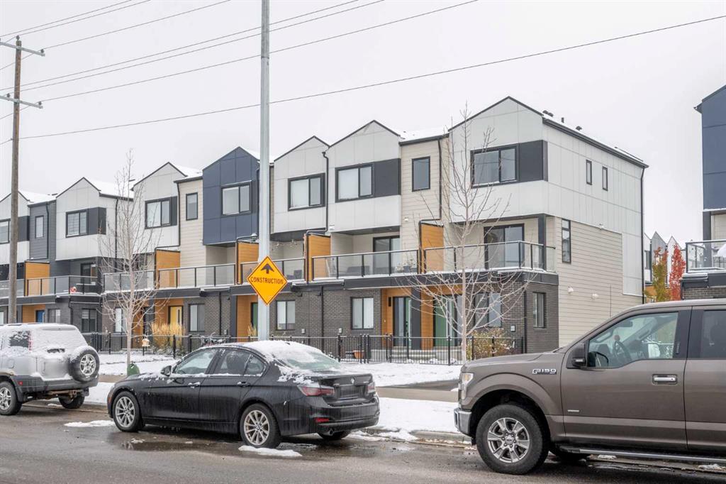 #412, 8535 19 AVenue SE, Calgary, 3 Bedrooms Bedrooms, 0 ,2 BathroomsBathrooms,Condos/Townhouses,For Sale,1,3275