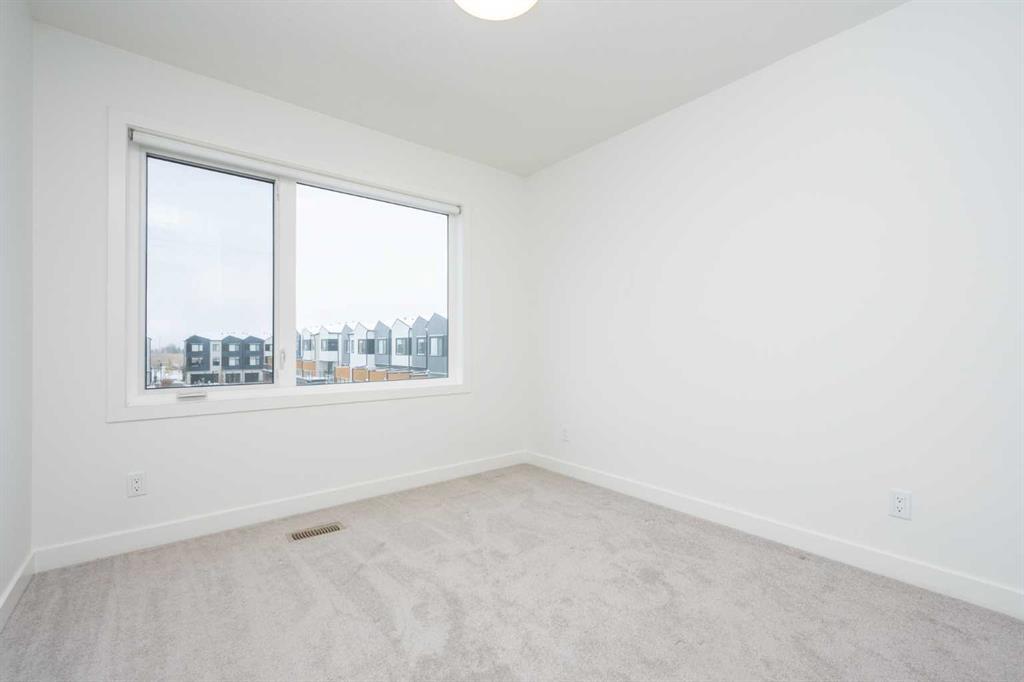 #412, 8535 19 AVenue SE, Calgary, 3 Bedrooms Bedrooms, 0 ,2 BathroomsBathrooms,Condos/Townhouses,For Sale,1,3275