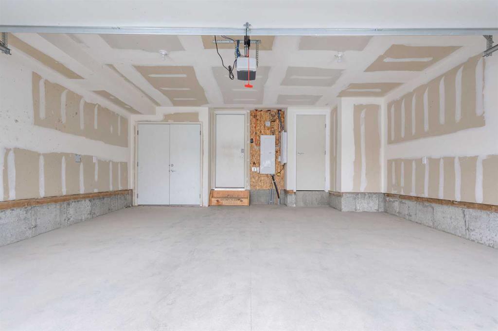 #412, 8535 19 AVenue SE, Calgary, 3 Bedrooms Bedrooms, 0 ,2 BathroomsBathrooms,Condos/Townhouses,For Sale,1,3275