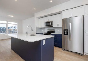 #412, 8535 19 AVenue SE, Calgary, 3 Bedrooms Bedrooms, 0 ,2 BathroomsBathrooms,Condos/Townhouses,For Sale,1,3275