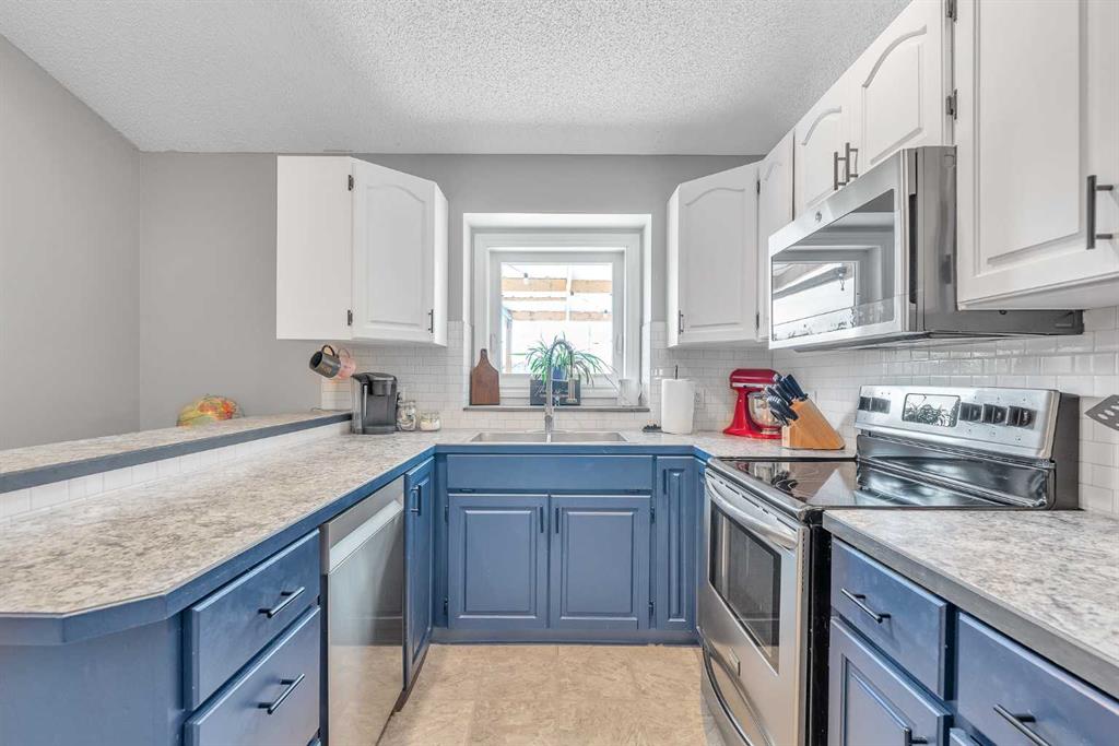 20 Westland Gate, Okotoks, 5 Bedrooms Bedrooms, 0 ,3 BathroomsBathrooms,Houses,For Sale,0,3280