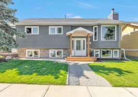 20 Westland Gate, Okotoks, 5 Bedrooms Bedrooms, 0 ,3 BathroomsBathrooms,Houses,For Sale,0,3280