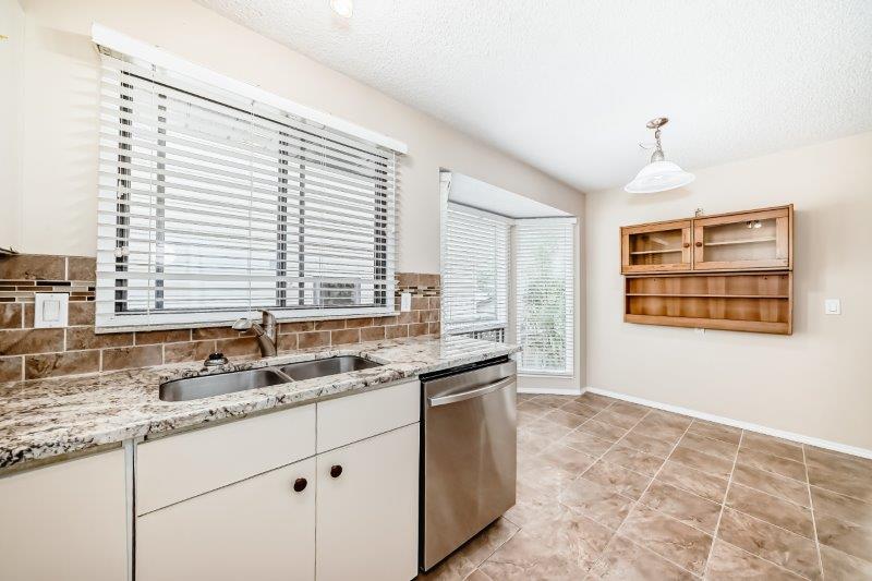 15 Edgeford Way Northwest, Calgary, 3 Bedrooms Bedrooms, 0 ,1.5 BathroomsBathrooms,Houses,For Rent,15 Edgeford Way Northwest,0,3283