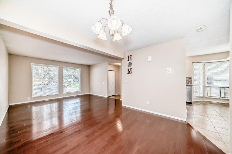 15 Edgeford Way Northwest, Calgary, 3 Bedrooms Bedrooms, 0 ,1.5 BathroomsBathrooms,Houses,For Rent,15 Edgeford Way Northwest,0,3283