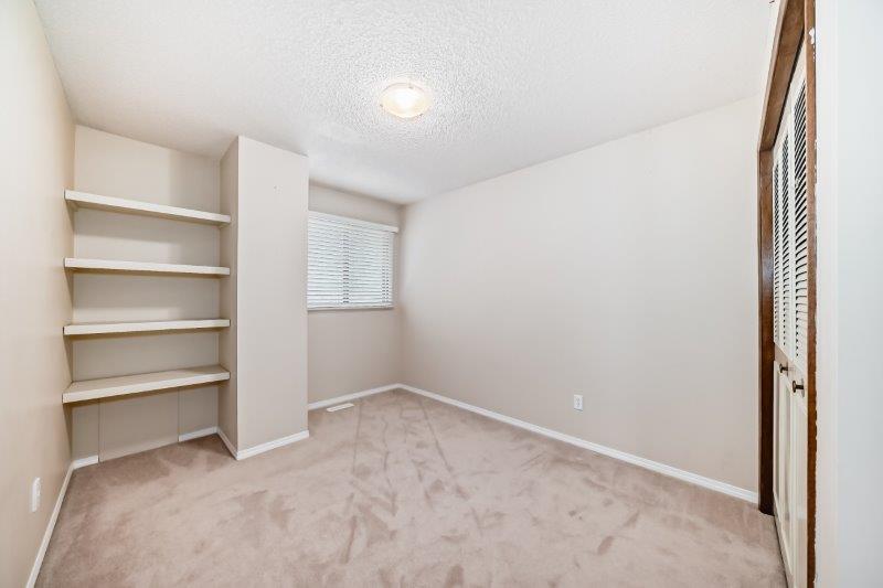15 Edgeford Way Northwest, Calgary, 3 Bedrooms Bedrooms, 0 ,1.5 BathroomsBathrooms,Houses,For Rent,15 Edgeford Way Northwest,0,3283