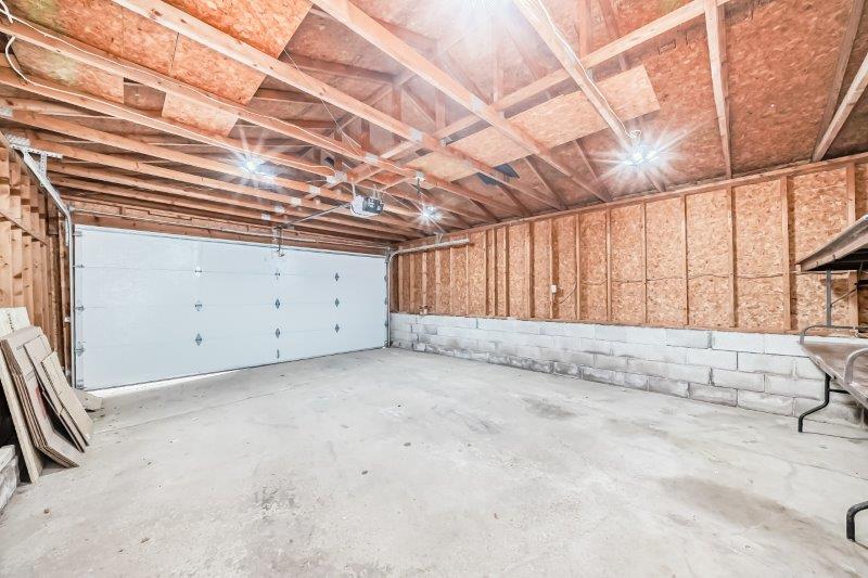 15 Edgeford Way Northwest, Calgary, 3 Bedrooms Bedrooms, 0 ,1.5 BathroomsBathrooms,Houses,For Rent,15 Edgeford Way Northwest,0,3283
