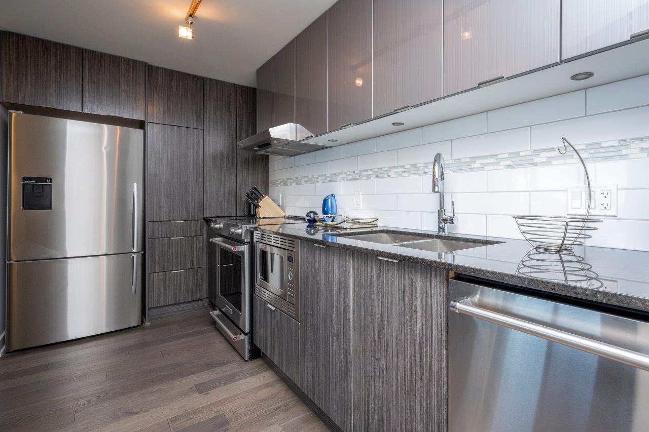 2801, 930 6 Avenue SW, Calgary, 2 Bedrooms Bedrooms, 0 ,2 BathroomsBathrooms,Condos/Townhouses,For Rent,Vogue,2801, 930 6 Avenue SW,0,3285