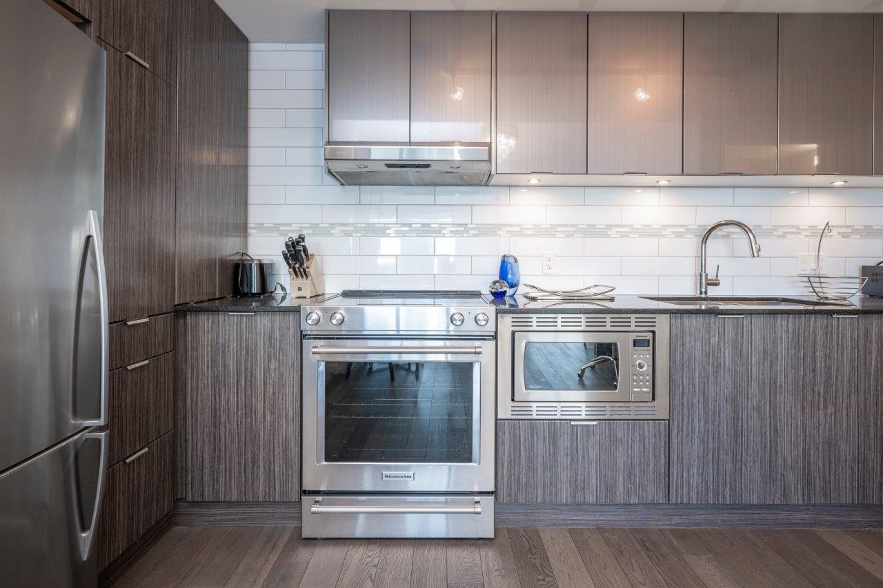 2801, 930 6 Avenue SW, Calgary, 2 Bedrooms Bedrooms, 0 ,2 BathroomsBathrooms,Condos/Townhouses,For Rent,Vogue,2801, 930 6 Avenue SW,0,3285