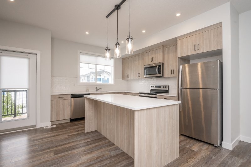 2003 Jumping Pound Common, Cochrane, 3 Bedrooms Bedrooms, 0 ,2 BathroomsBathrooms,Condos/Townhouses,For Rent,2003 Jumping Pound Common,0,3287