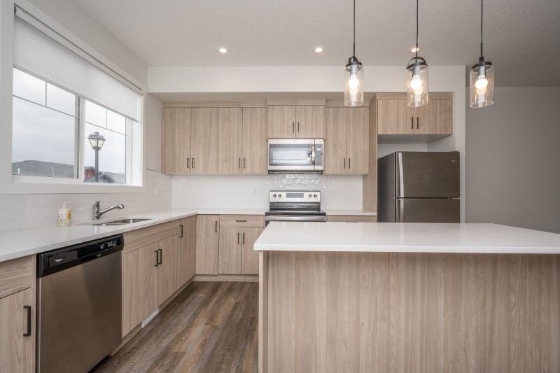 2003 Jumping Pound Common, Cochrane, 3 Bedrooms Bedrooms, 0 ,2 BathroomsBathrooms,Condos/Townhouses,For Rent,2003 Jumping Pound Common,0,3287