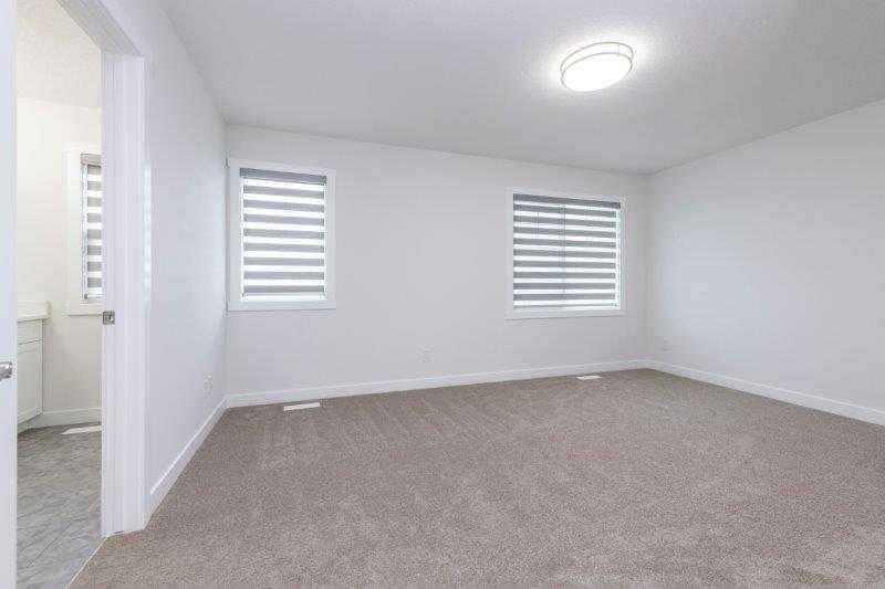 33 Walcrest Lane SE, Calgary, 3 Bedrooms Bedrooms, 0 ,2 BathroomsBathrooms,Condos/Townhouses,For Sale,0,3288