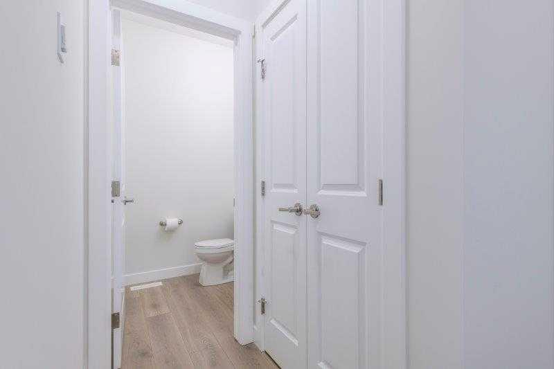 33 Walcrest Lane SE, Calgary, 3 Bedrooms Bedrooms, 0 ,2 BathroomsBathrooms,Condos/Townhouses,For Sale,0,3288