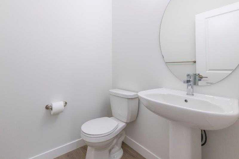 33 Walcrest Lane SE, Calgary, 3 Bedrooms Bedrooms, 0 ,2 BathroomsBathrooms,Condos/Townhouses,For Sale,0,3288