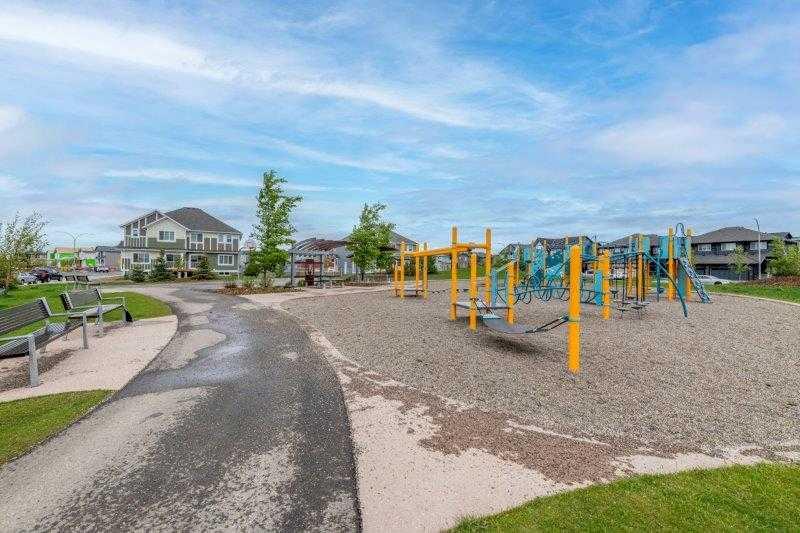 33 Walcrest Lane SE, Calgary, 3 Bedrooms Bedrooms, 0 ,2 BathroomsBathrooms,Condos/Townhouses,For Sale,0,3288