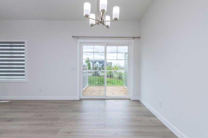 33 Walcrest Lane SE, Calgary, 3 Bedrooms Bedrooms, 0 ,2 BathroomsBathrooms,Condos/Townhouses,For Sale,0,3288