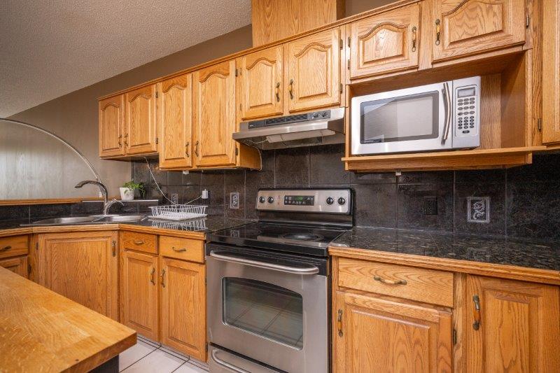 206, 103 10 Avenue NW, Calgary, 2 Bedrooms Bedrooms, 0 ,1.5 BathroomsBathrooms,Condos/Townhouses,For Rent,Rosemount Place,206, 103 10 Avenue NW,0,3292