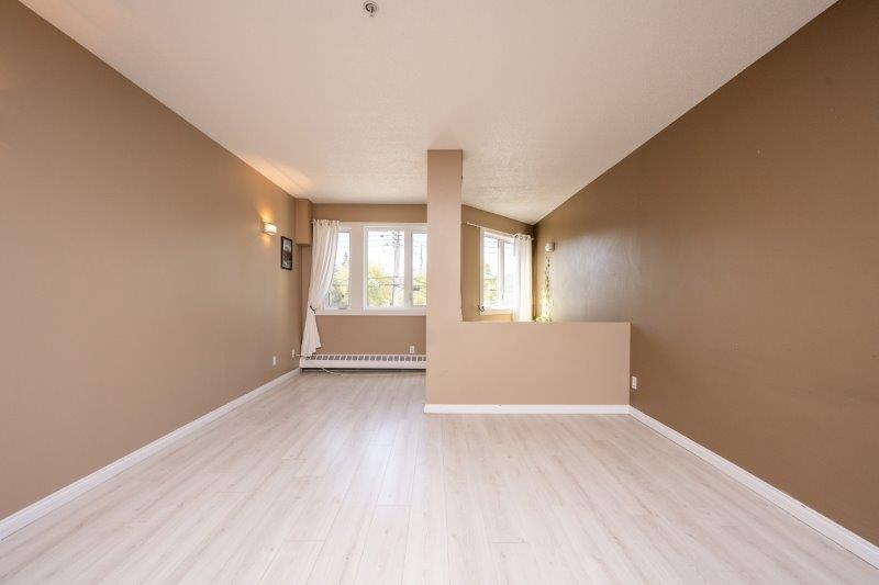 206, 103 10 Avenue NW, Calgary, 2 Bedrooms Bedrooms, 0 ,1.5 BathroomsBathrooms,Condos/Townhouses,For Rent,Rosemount Place,206, 103 10 Avenue NW,0,3292