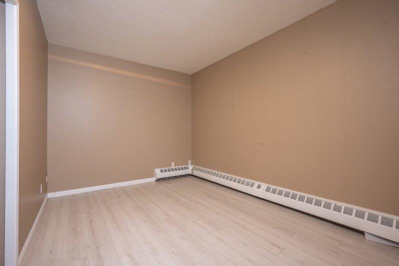 206, 103 10 Avenue NW, Calgary, 2 Bedrooms Bedrooms, 0 ,1.5 BathroomsBathrooms,Condos/Townhouses,For Rent,Rosemount Place,206, 103 10 Avenue NW,0,3292