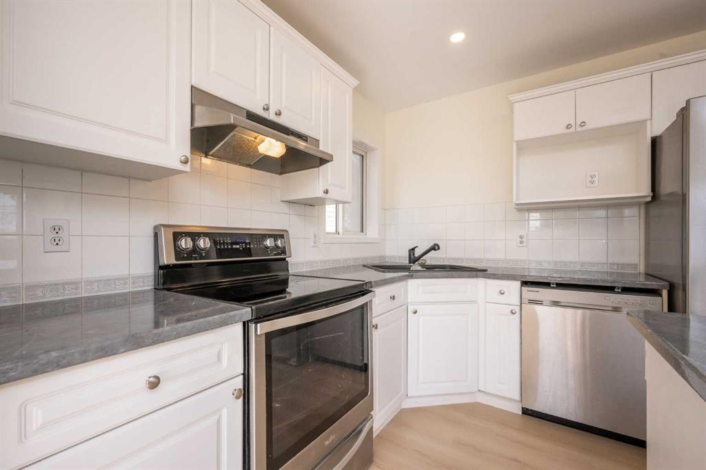 100 Tarington Park NE, Calgary, 5 Bedrooms Bedrooms, 0 ,2 BathroomsBathrooms,Houses,For Sale,0,3293