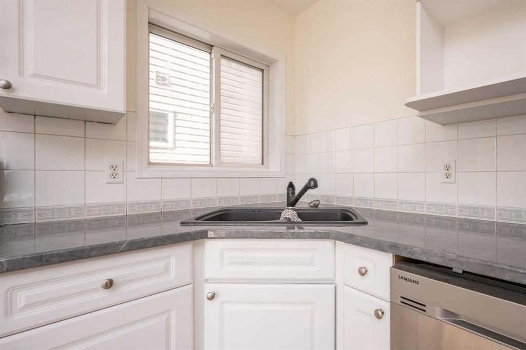 100 Tarington Park NE, Calgary, 5 Bedrooms Bedrooms, 0 ,2 BathroomsBathrooms,Houses,For Sale,0,3293