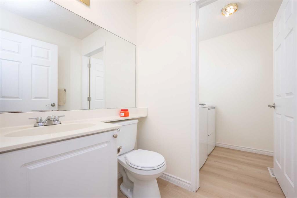 100 Tarington Park NE, Calgary, 5 Bedrooms Bedrooms, 0 ,2 BathroomsBathrooms,Houses,For Sale,0,3293