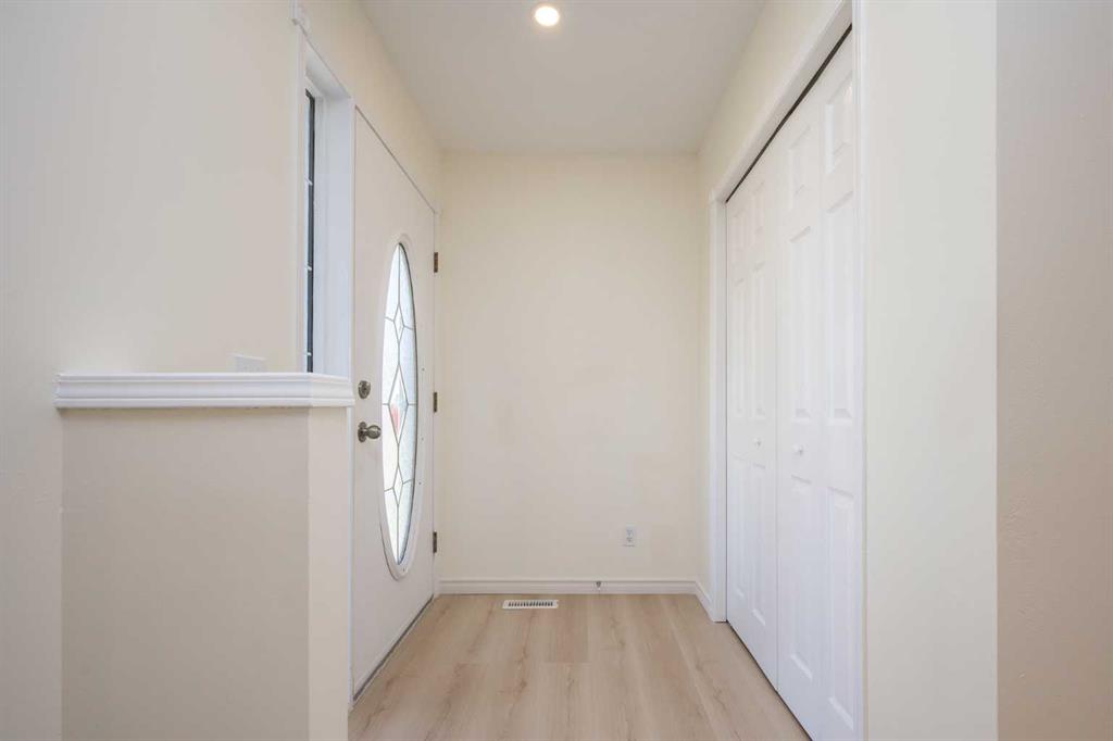 100 Tarington Park NE, Calgary, 5 Bedrooms Bedrooms, 0 ,2 BathroomsBathrooms,Houses,For Sale,0,3293