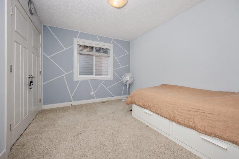 9335 14 Avenue Southwest, Calgary, 3 Bedrooms Bedrooms, 0 ,3.5 BathroomsBathrooms,Houses,Rented,9335 14 Avenue Southwest,0,3294