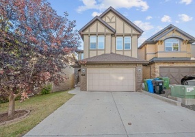 9335 14 Avenue Southwest, Calgary, 3 Bedrooms Bedrooms, 0 ,3.5 BathroomsBathrooms,Houses,Rented,9335 14 Avenue Southwest,0,3294