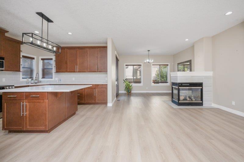 28 Kincora Glen Rise Northwest, Calgary, 4 Bedrooms Bedrooms, 0 ,3.5 BathroomsBathrooms,Houses,For Rent,28 Kincora Glen Rise Northwest,0,3295