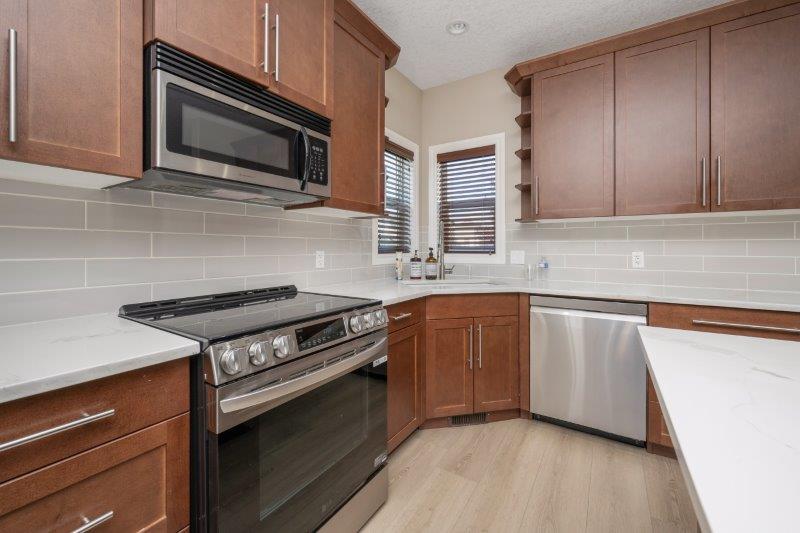 28 Kincora Glen Rise Northwest, Calgary, 4 Bedrooms Bedrooms, 0 ,3.5 BathroomsBathrooms,Houses,For Rent,28 Kincora Glen Rise Northwest,0,3295