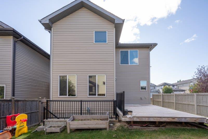 28 Kincora Glen Rise Northwest, Calgary, 4 Bedrooms Bedrooms, 0 ,3.5 BathroomsBathrooms,Houses,For Rent,28 Kincora Glen Rise Northwest,0,3295