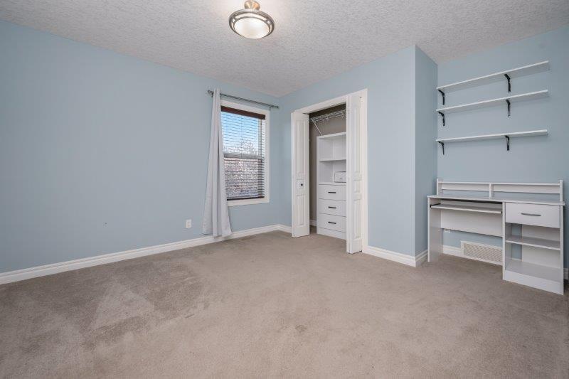 28 Kincora Glen Rise Northwest, Calgary, 4 Bedrooms Bedrooms, 0 ,3.5 BathroomsBathrooms,Houses,For Rent,28 Kincora Glen Rise Northwest,0,3295