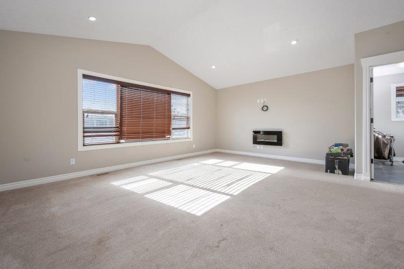 28 Kincora Glen Rise Northwest, Calgary, 4 Bedrooms Bedrooms, 0 ,3.5 BathroomsBathrooms,Houses,For Rent,28 Kincora Glen Rise Northwest,0,3295