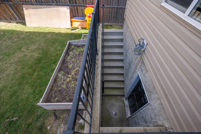 28 Kincora Glen Rise Northwest, Calgary, 4 Bedrooms Bedrooms, 0 ,3.5 BathroomsBathrooms,Houses,For Rent,28 Kincora Glen Rise Northwest,0,3295