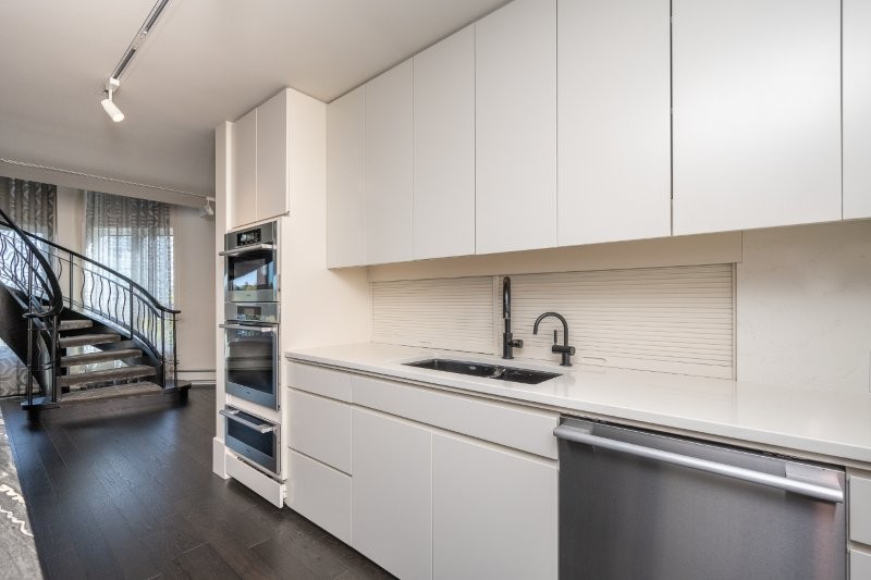 8801, 400 Eau Claire Avenue SW, Calgary, 2 Bedrooms Bedrooms, 0 ,2.5 BathroomsBathrooms,Condos/Townhouses,For Rent,Prince’s Island Estates,8801, 400 Eau Claire Avenue SW,0,3298