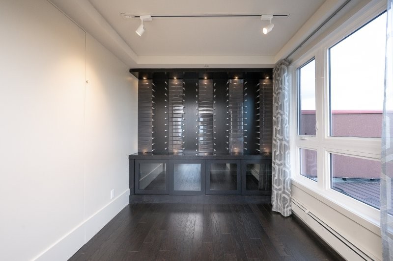8801, 400 Eau Claire Avenue SW, Calgary, 2 Bedrooms Bedrooms, 0 ,2.5 BathroomsBathrooms,Condos/Townhouses,For Rent,Prince’s Island Estates,8801, 400 Eau Claire Avenue SW,0,3298