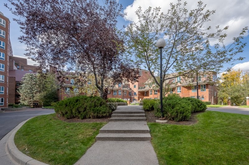 8801, 400 Eau Claire Avenue SW, Calgary, 2 Bedrooms Bedrooms, 0 ,2.5 BathroomsBathrooms,Condos/Townhouses,For Rent,Prince’s Island Estates,8801, 400 Eau Claire Avenue SW,0,3298